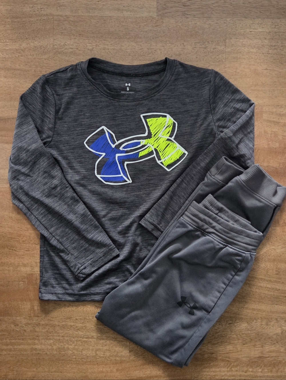Kids Under Armour Grey Long Sleeve And Pants Set